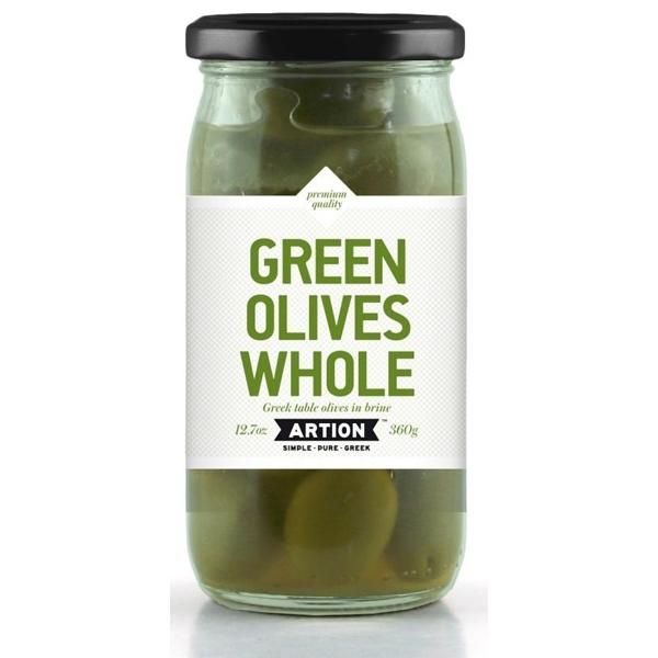 Grüne Oliven ganz